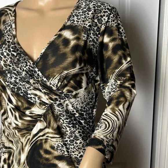 Faux wrap leopard print blouse,ruching ,Surplice ,Y2K, animal print,Canada made - Picture 5 of 14